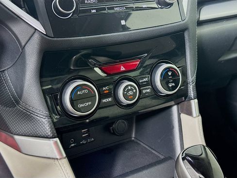 Used 2020 Subaru Forester Limited AWD/4WD image 16