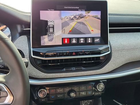 Certified 2023 Jeep Compass Latitude w/ Sun and Sound Group image 9