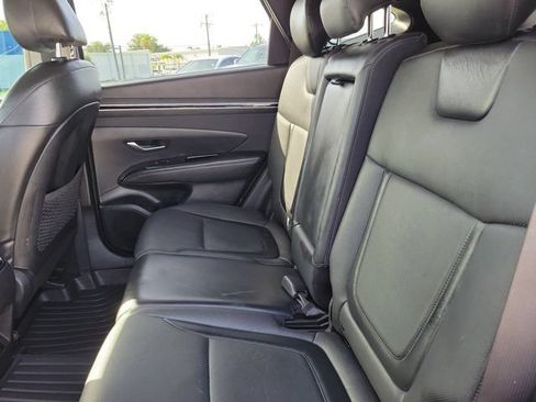 Used 2022 Hyundai Tucson Limited w/ Cargo Package FWD image 16