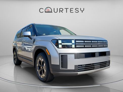 New 2026 Hyundai Santa Fe SE image 5