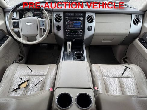Used 2012 Ford Expedition Limited RWD image 12