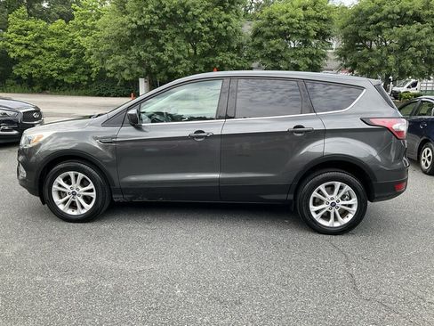 Used 2017 Ford Escape SE AWD/4WD image 8