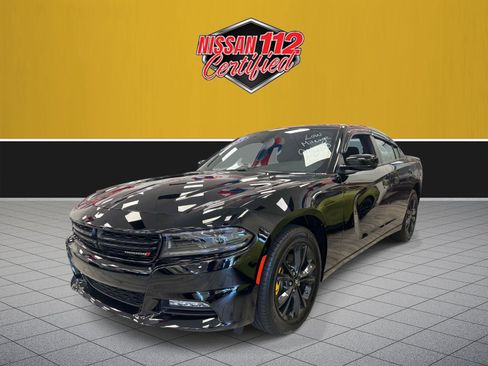 Used 2023 Dodge Charger SXT w/ Blacktop Package AWD/4WD image 2
