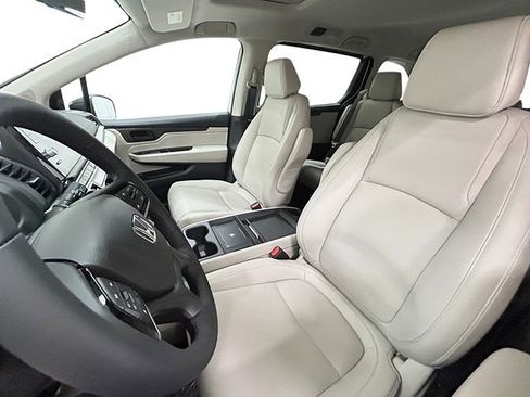 New 2026 Honda Odyssey EX-L image 11