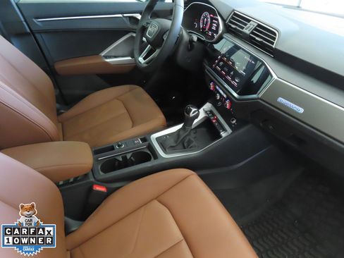 Used 2025 Audi Q3 2.0T Premium Plus image 30