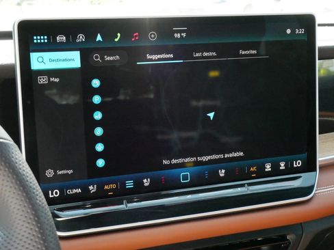 Certified 2025 Volkswagen Tiguan SEL R-Line AWD/4WD image 22