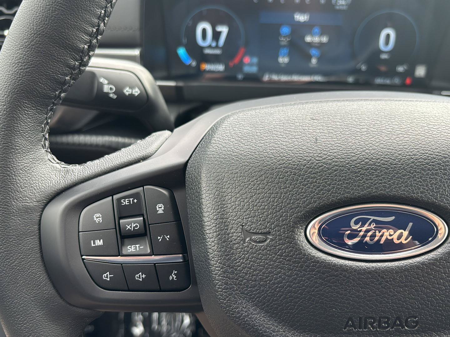 New 2026 Ford Ranger Lariat w/ Black Appearance Package AWD/4WD image 18