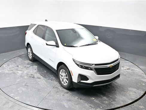 Used 2024 Chevrolet Equinox LT image 16