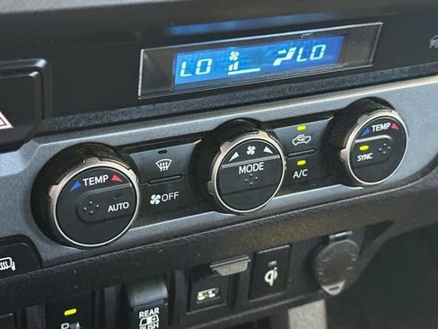 Used 2023 Toyota Tacoma TRD Sport w/ Advanced Technology Package AWD/4WD image 22