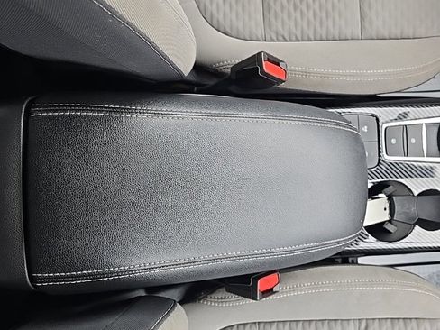 Used 2021 Ford Escape SE w/ Cold Weather Package image 28