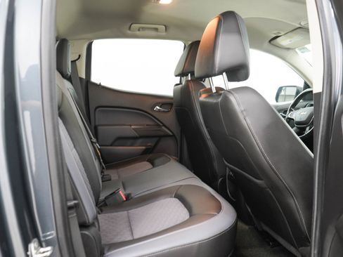 Used 2016 Chevrolet Colorado Z71 AWD/4WD image 14