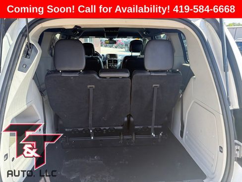 Used 2019 Dodge Grand Caravan SXT FWD image 8
