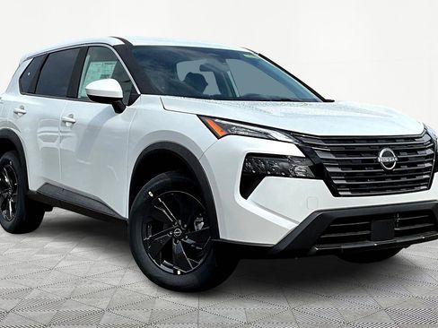 New 2026 Nissan Rogue SV w/ Cold Weather Package AWD/4WD image 3