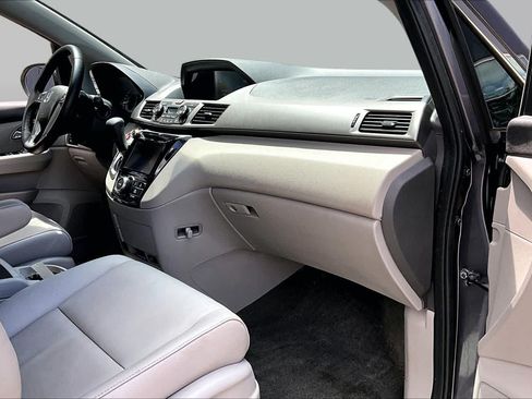 Used 2016 Honda Odyssey EX-L image 19