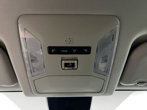 Used 2025 Toyota RAV4 LE FWD image 21