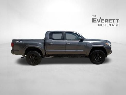 Used 2021 Toyota Tacoma SR w/ SR Convenience Package RWD image 8