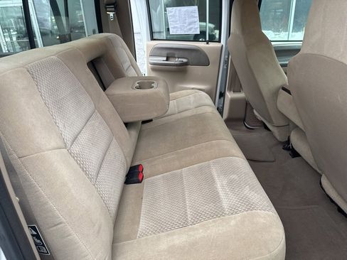 Used 2003 Ford F350 XLT image 26