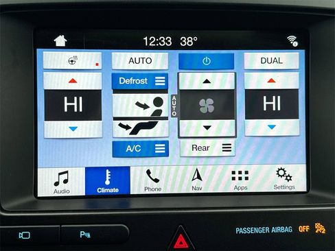 Used 2018 Ford Explorer Sport w/ Equipment Group 401A image 17