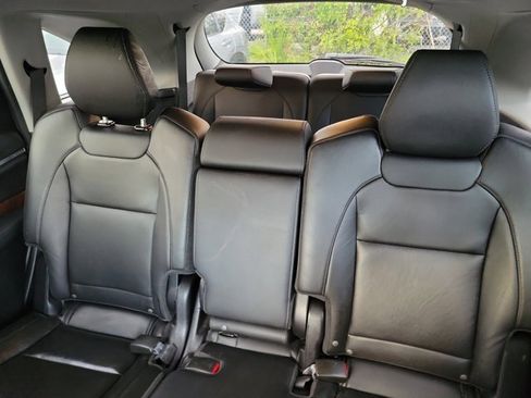 Certified 2019 Acura MDX FWD image 10