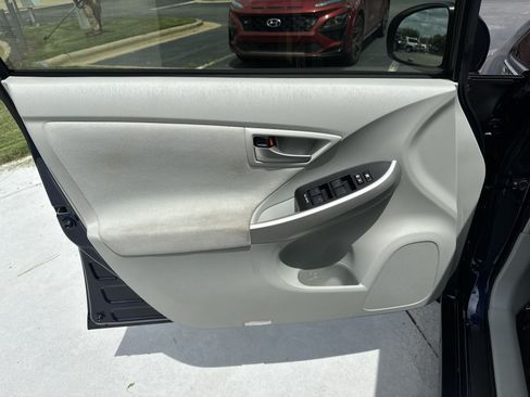Used 2013 Toyota Prius Three FWD image 14