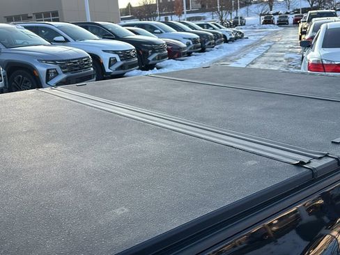 Used 2023 Toyota Tacoma TRD Sport image 33