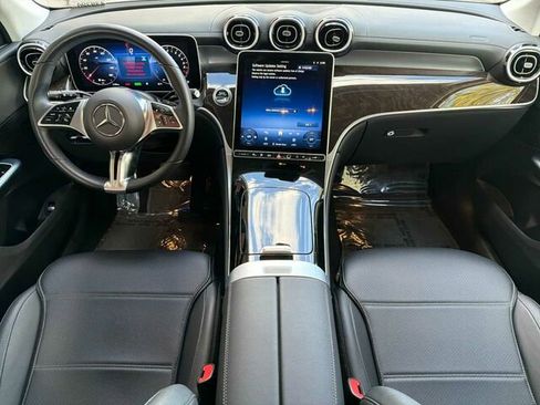 Certified 2025 Mercedes-Benz GLC 350e 4MATIC image 17