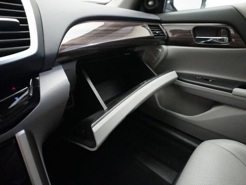 Used 2016 Honda Accord EX-L image 30