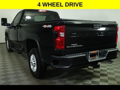 Certified 2025 Chevrolet Silverado 2500 W/T w/ WT Convenience Package AWD/4WD image 4
