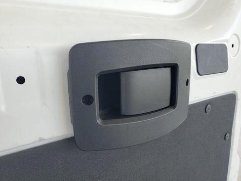 Used 2025 RAM ProMaster 2500 w/ Convenience Group FWD image 9