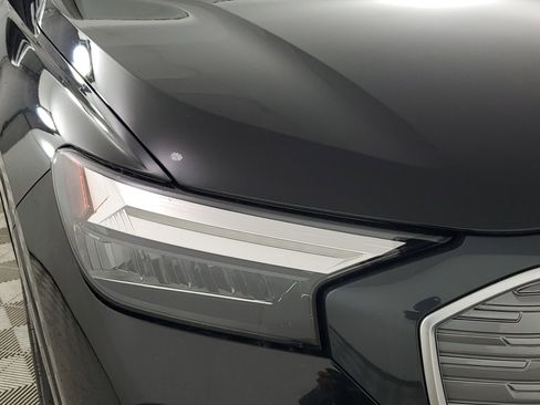 Certified 2023 Audi Q4 e-tron Premium Plus w/ Premium Plus image 15