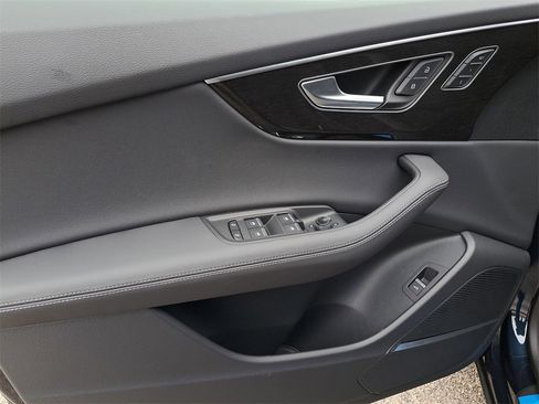 New 2026 Audi Q8 Premium Plus image 20