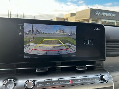 Certified 2025 Hyundai Kona SEL image 24