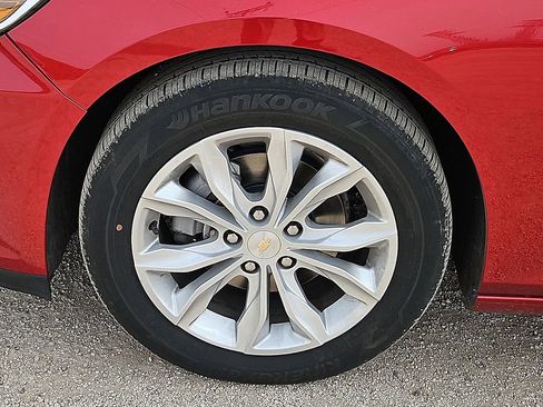 Used 2024 Chevrolet Malibu LT image 13