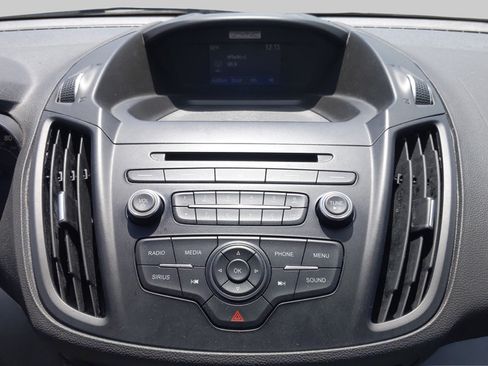 Used 2017 Ford Escape SE FWD image 25