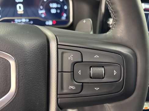 Used 2023 GMC Sierra 1500 Denali w/ Technology Package AWD/4WD image 15