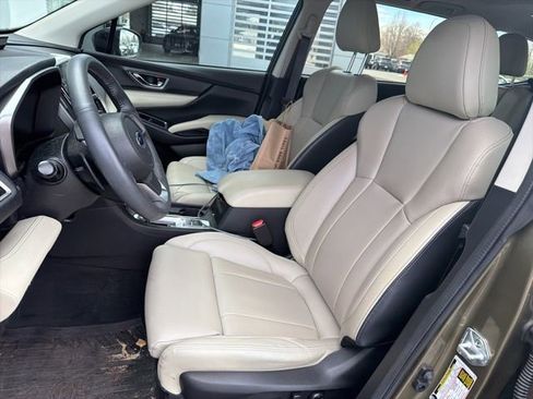 Used 2024 Subaru Ascent Limited w/ Technology Package image 9