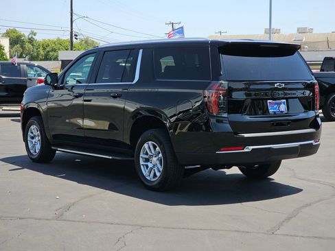 New 2026 Chevrolet Suburban LS w/ LPO, Dark Essentials Package RWD image 4