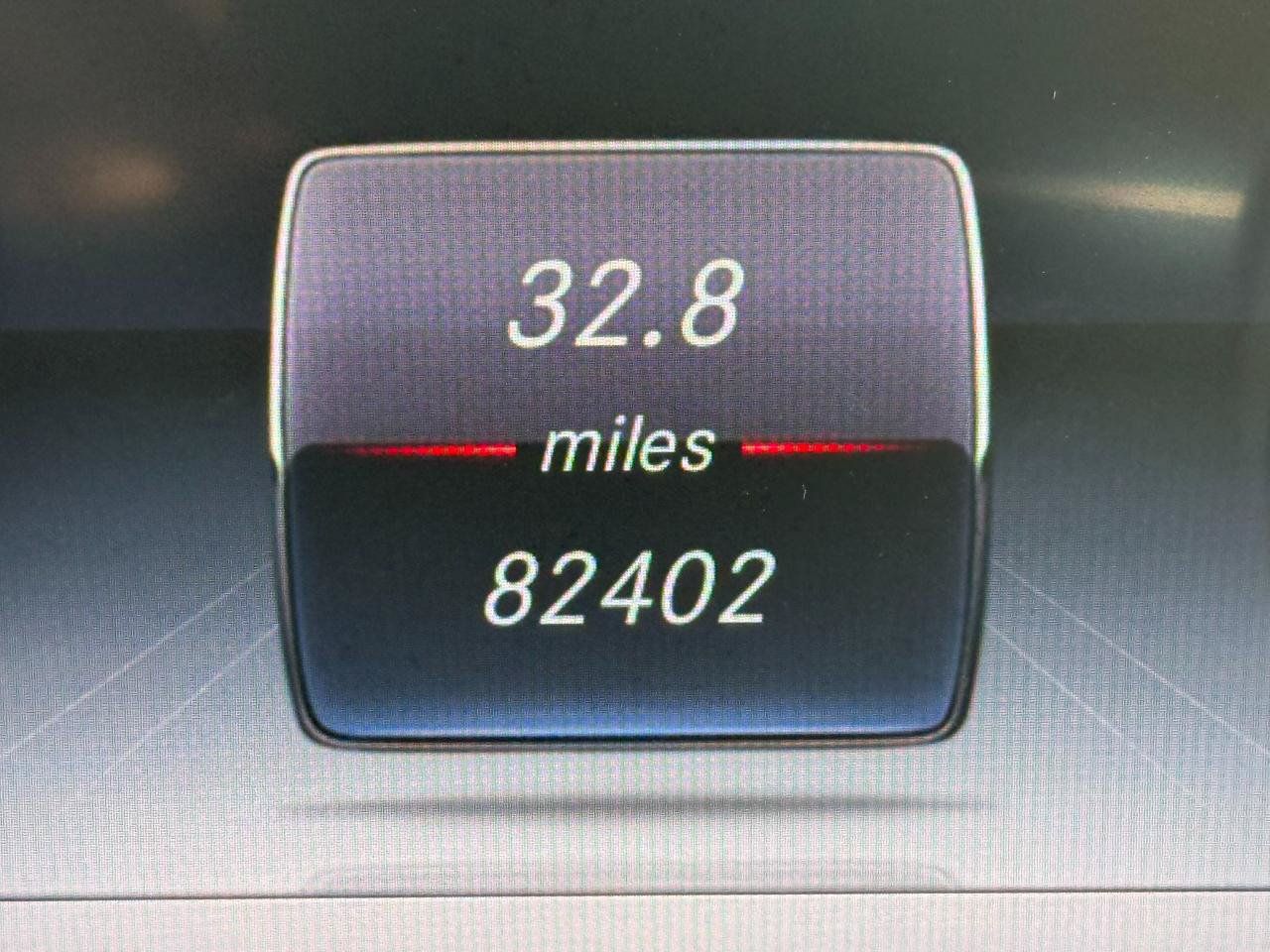 Used 2018 Mercedes-Benz E 400 Coupe image 35