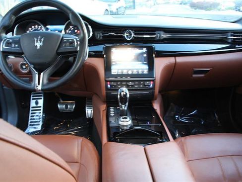 Used 2017 Maserati Quattroporte S GranSport Q4 image 20