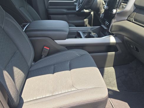 New 2025 RAM 1500 Big Horn AWD/4WD image 25