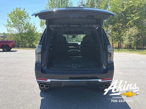 New 2026 Chevrolet Tahoe High Country w/ Sun And Tow Package AWD/4WD image 9