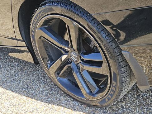 Used 2020 Honda Accord Sport image 7