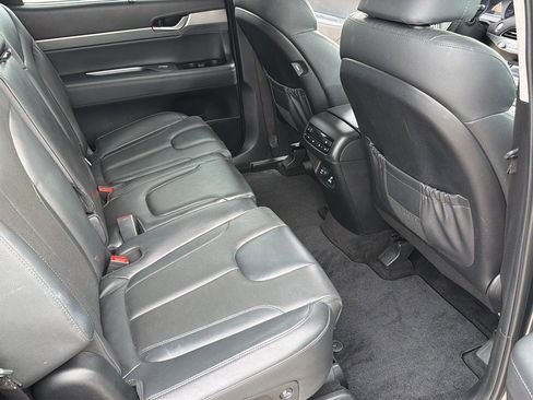 Used 2022 Hyundai Palisade SEL w/ 8P Bench Seat Package FWD image 18