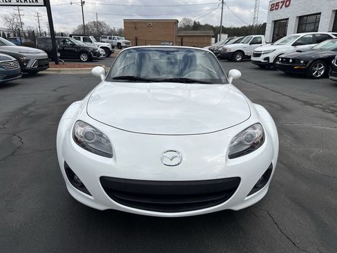 Used 2012 MAZDA MX-5 Miata Sport w/ Convenience Pkg image 18