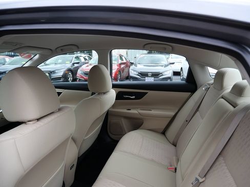 Used 2017 Nissan Altima 2.5 S w/ Power Driver Seat Package FWD image 20