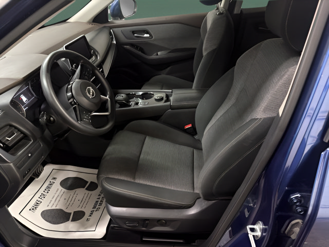 Used 2022 Nissan Rogue SV AWD/4WD image 11