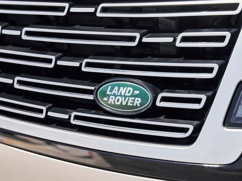 Used 2024 Land Rover Range Rover Long Wheelbase Autobiography AWD/4WD image 8