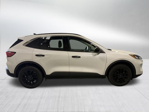 Used 2021 Ford Escape SE w/ Convenience Package AWD/4WD image 8
