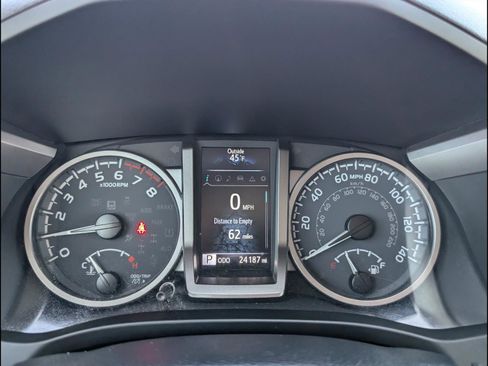 Used 2023 Toyota Tacoma SR5 image 19