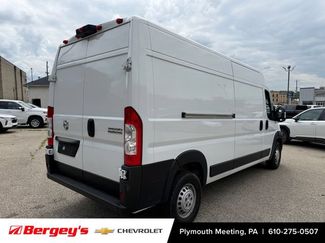 Used 2025 RAM ProMaster 2500 w/ Convenience Group FWD video 2